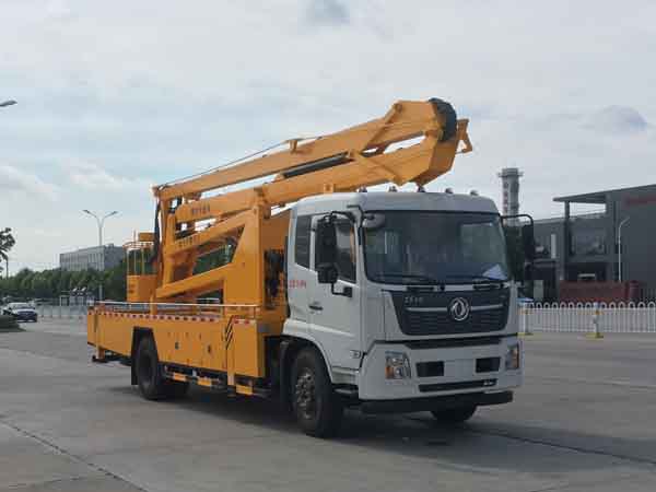 東風(fēng)天錦24米混合臂高空作業(yè)車