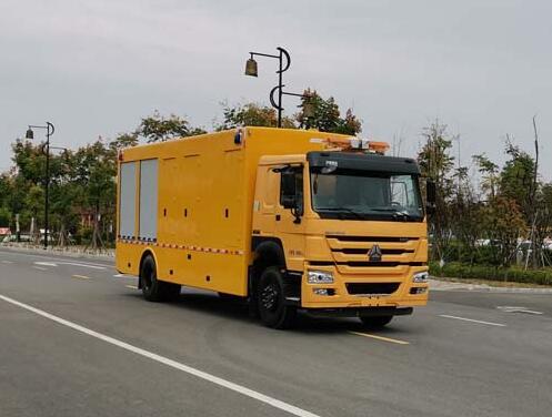 重汽豪沃大流量排水搶險(xiǎn)車