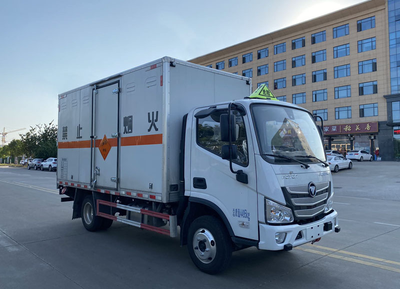 楚勝牌CSC5044XQYB6型爆破器材運輸車