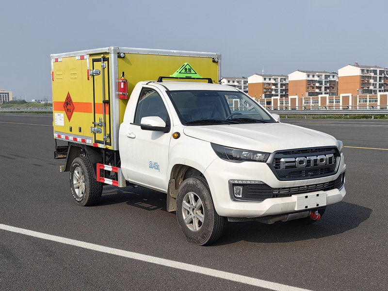 楚勝牌CSC5047XQYB6型爆破器材運輸車