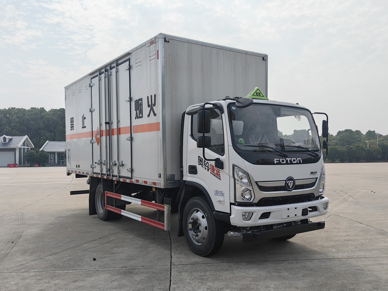 楚勝牌CSC5128XQYBJ6型爆破器材運輸車