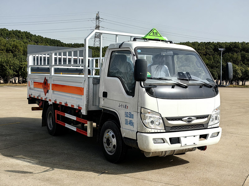 楚勝牌CSC5042TQPB6型氣瓶運(yùn)輸車