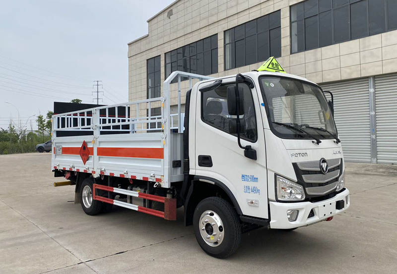 楚勝牌CSC5044TQPB6型氣瓶運(yùn)輸車