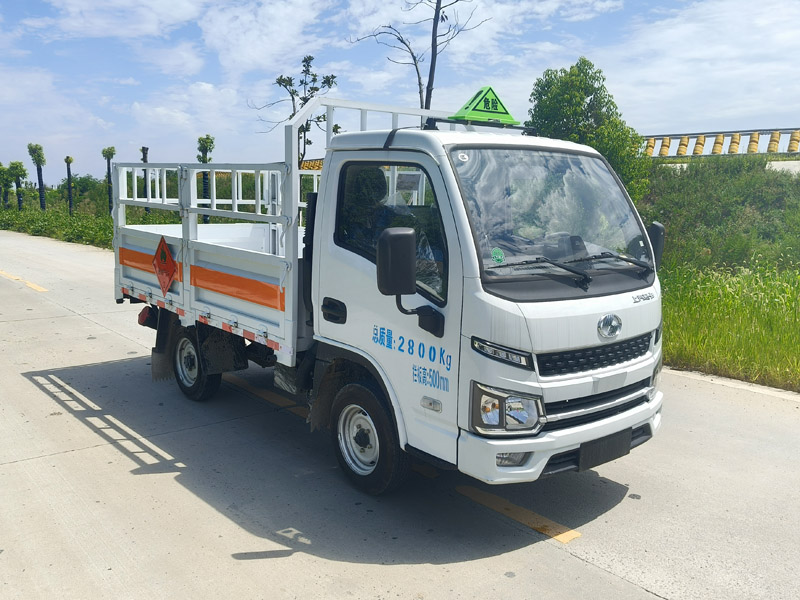 楚勝牌CSC5030TQPSH6型氣瓶運(yùn)輸車
