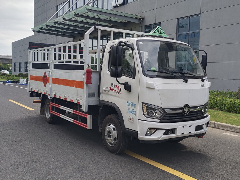 楚勝牌CSC5041TQPB6型氣瓶運(yùn)輸車
